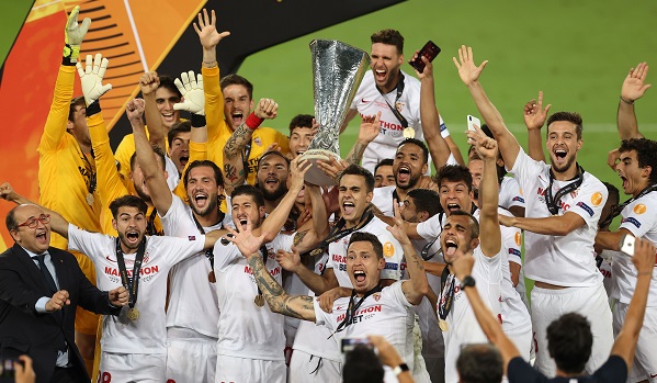 Comeback kings: Sevilla fight back to deny Inter Europa League glory