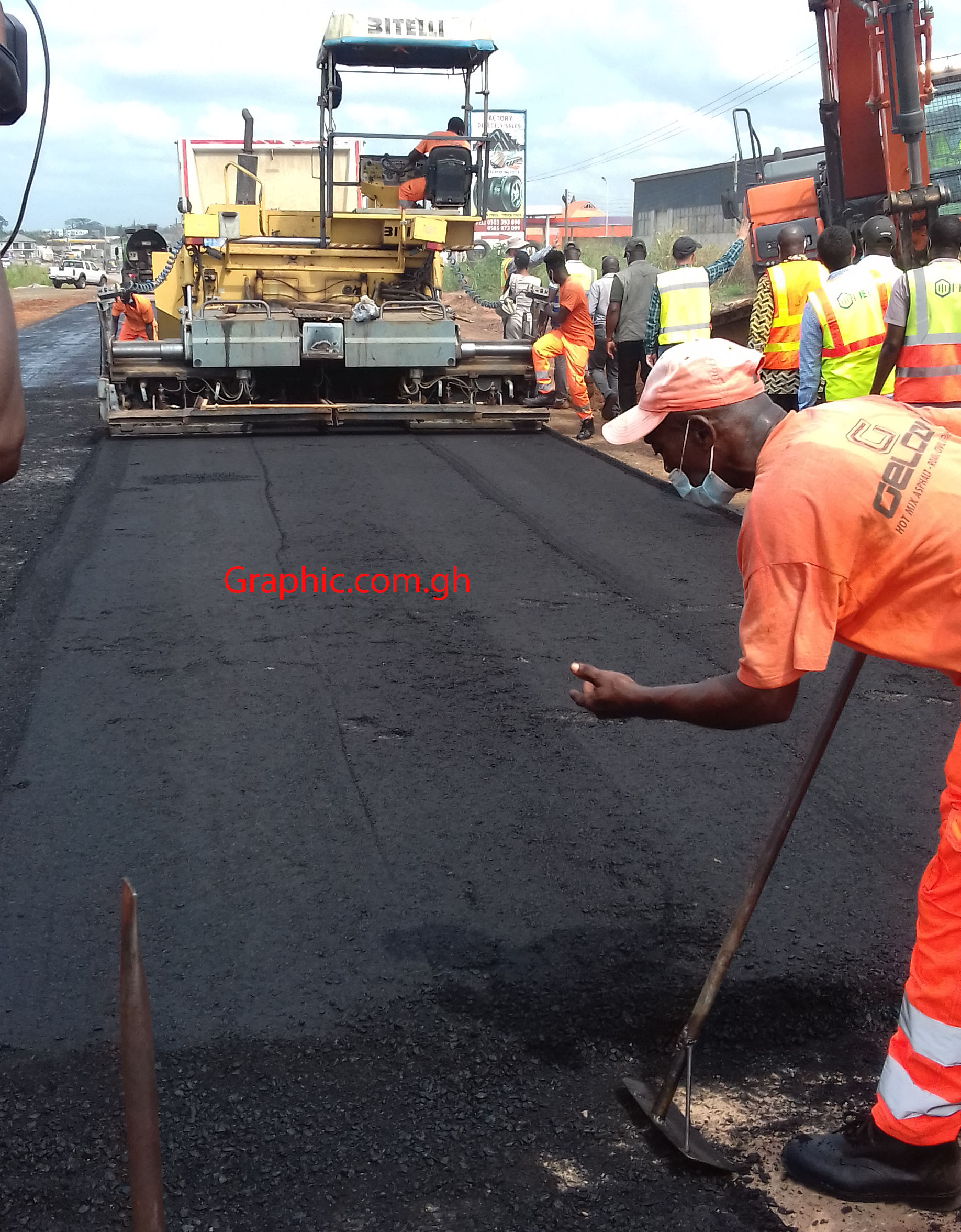 Ofankor - Nsawam road being repaired in time for Christmas