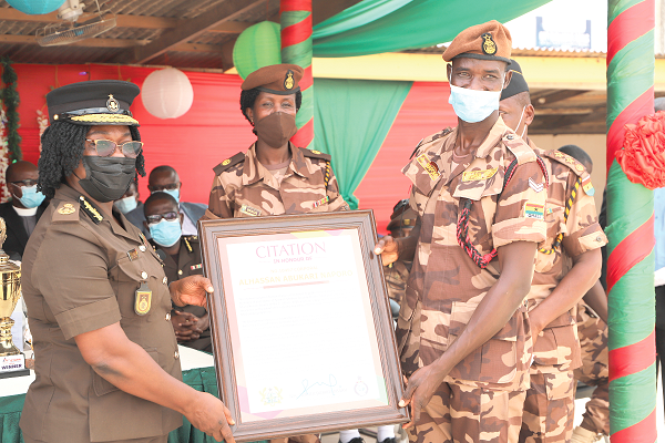 4 Prison personnel honoured for outstanding performance