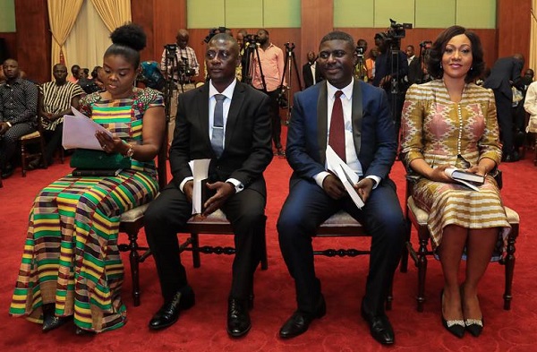 Senior leadership of EC to remain at post during Xmas break