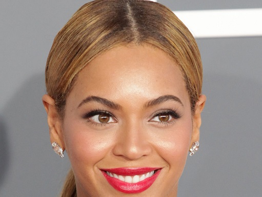 Beyoncé supports people impacted by US eviction crisis