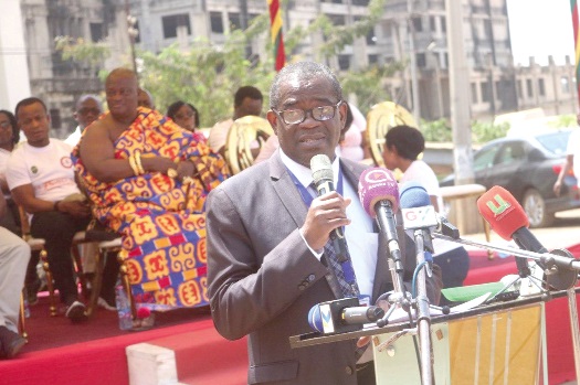 Dr Oheneba Owusu-Danso, acting CEO of Komfo Anokye Teaching Hospital, speaking at the ceremony.