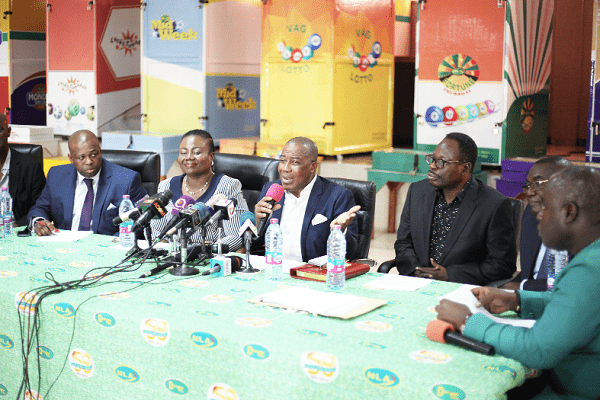  Mr Kofi Ameyaw (middle), Director General, National Lottery Authority, speaking at the press conference in Accra. With him is COP Maame Yaa Tiwaa Addo-Danquah, Director General of Police in charge of Welfare. Picture: INNOCENT K.OWUSU 