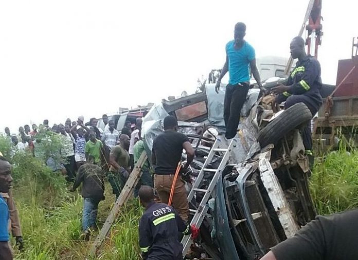 Five dead, 14 in critical condition in gory accident near Apam 
