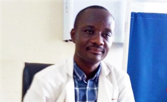 Dr Samuel Amanamah