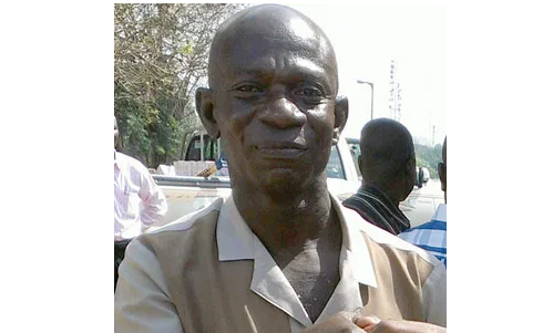 Gabriel Barima is a former District Chief Executive (DCE) of the Ahafo Ano South District of the Ashanti Region. Delivering a speech at the Mankranso Hospital, he subjected his audience to some bragging about having the microphone and being the speaker all were listening to at that point in time.