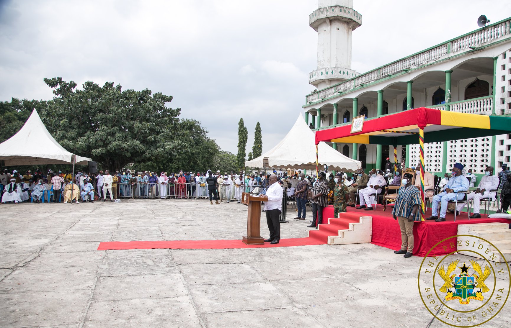 President Akufo-Addo joins Muslims to celebrate Eid in Kumasi