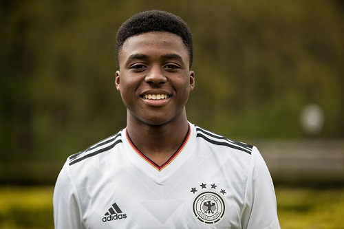 Dortmund open talks with Addo Kuffour