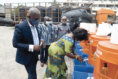 Duraplast donates water tanks to Ministry of Sanitation and Water Resources - Graphic Online