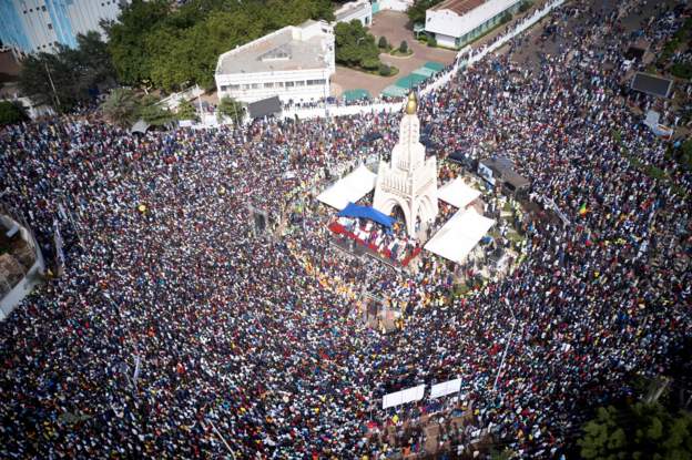 PHOTOS: Sea of protesters demand Mali president steps down