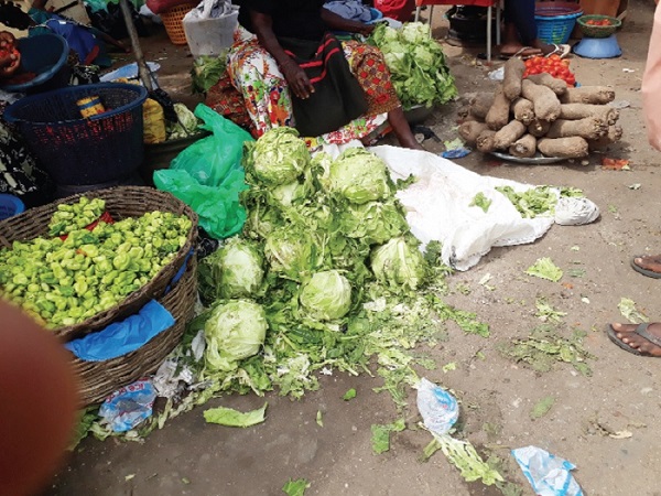 Fresh vegetables are sold under unhygienic conditions