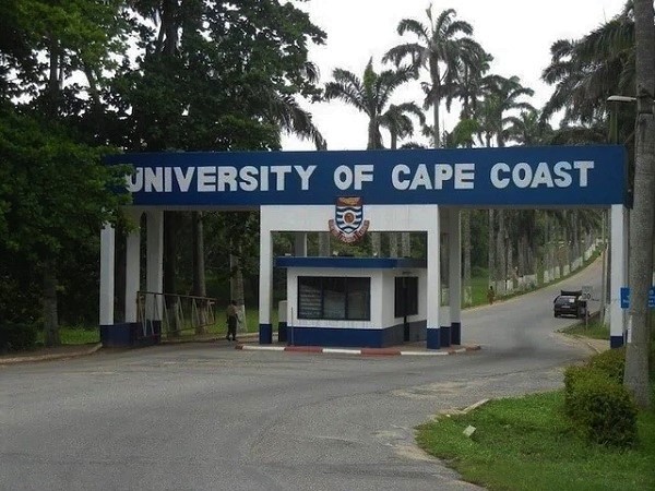 UCC gives students  March 21 to leave campus