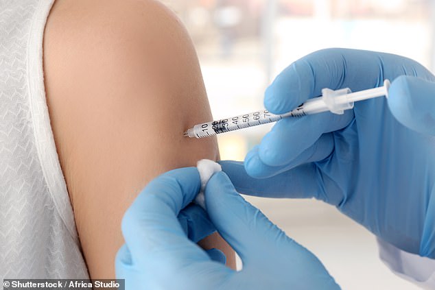Volunteers to be infected with coronavirus for £3,500 in bid to find vaccine