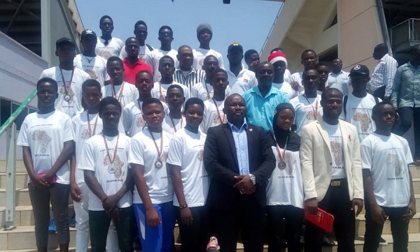 Ghana fencing presents medals to NSA DG