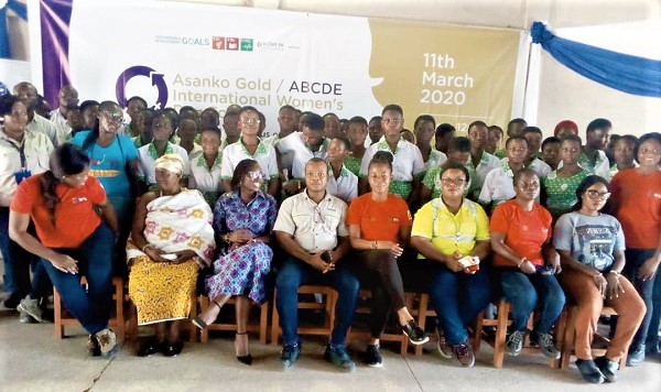 Students and officials of Asanko Women in Mining