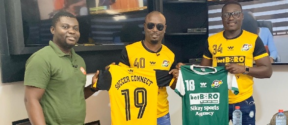 Christian Kpobi (2nd left) and other officials at the launch