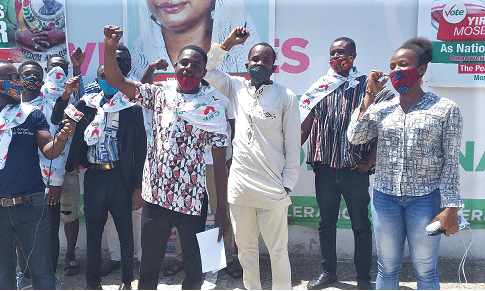Mr Odeneho Kwasi Amponsah (middle) leading the concerned youth of CPP to sing solidarity songs during the press conference
