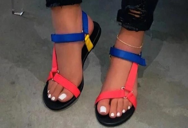 Sports Strap Sandals making a comeback