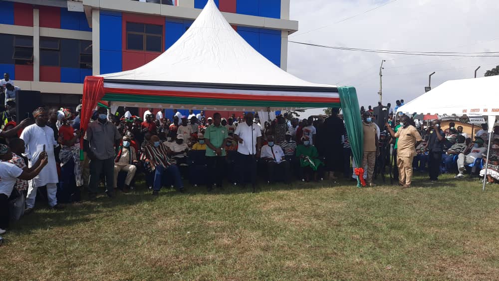 John Mahama promises to construct 'mini Kejetia' market in Madina