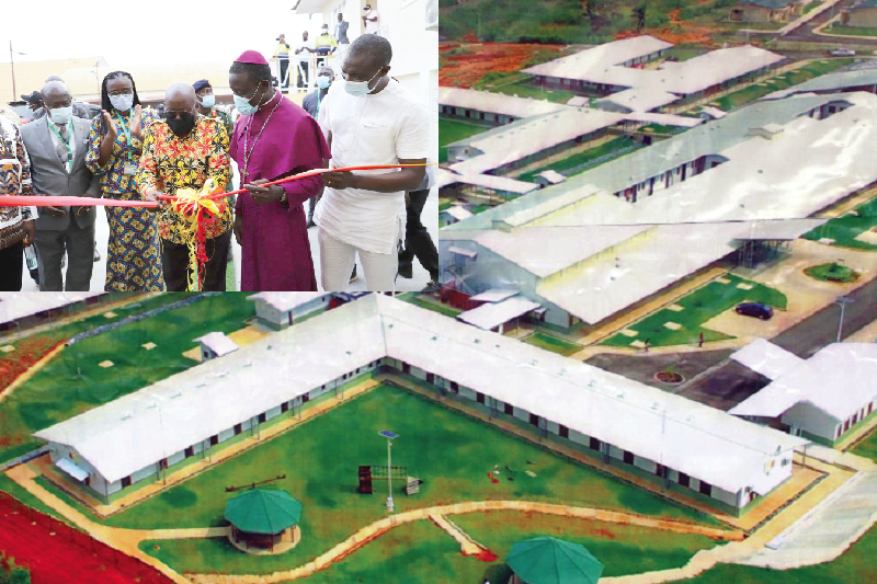President Akufo-Addo cutting the tape to inaugurate the new KNUST Campus in Obuasi. Looking on are (from left): Nana Effah Apenteng, the KNUST Governing Council Chairman; Professor (Mrs) Rita Akosua Dickson, Vice-Chancellor of KNUST; Rt Rev. Hayford Aduse-Poku, Diocesan Bishop of the Obuasi Methodist Church, and Mr Kwaku Kwarteng, the MP for Obuasi West. Pictures: EMMANUEL BAAH
