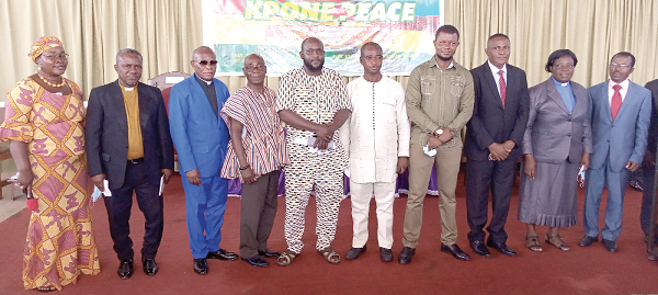 The parliamentary contenders, Alpha Issifu, Independent (4th from right), Joseph Tetteh, NDC (5th from right), Chief Moro Masawudu, GUM (6th from right) and Nana Sipim, NPP constituency chairman (in smock) with the leadership of the Kpone Local Council of Churches after the forum. Picture: BENJAMIN XORNAM GLOVER