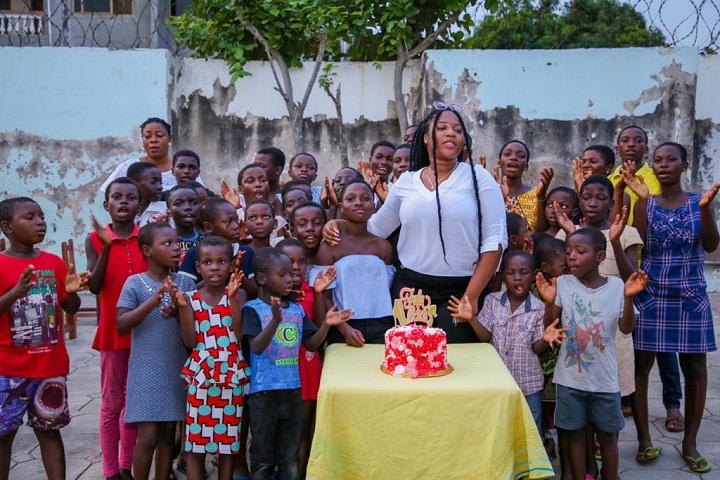 Kwami Sefa Kayi's daughter Fafa spends birthday at orphanage in Accra