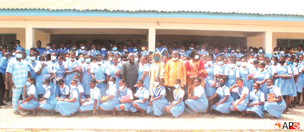  Mr Quarcoo with the headmistress (extreme right) and students of O'Reilly SHS after the donation