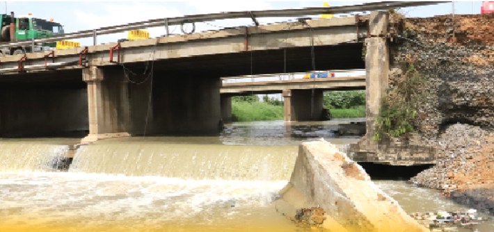 The damaged bridge over the Gbemi Stream on the Accra-Tema Motorway near the Ashaiman Underpass. Picture: Samuel Tei Adano