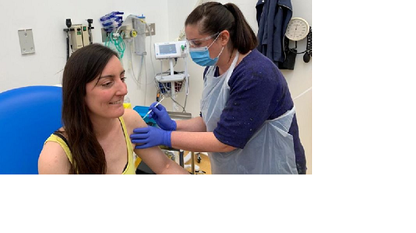 Covid: Oxford vaccine shows 'encouraging' immune response in older adults