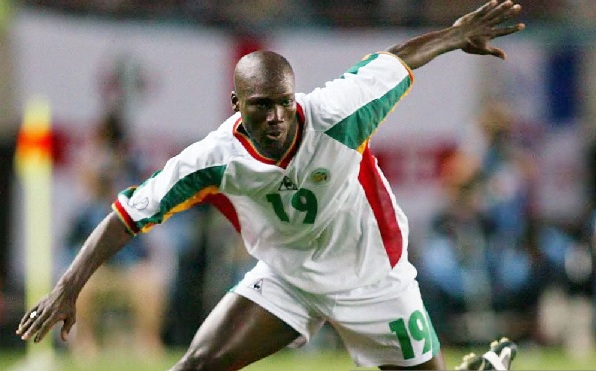 PAPA BOUBA DIOP SENEGAL OSAKA NAGAI STADIUM OSAKA JAPAN 22 June 2002 Stock  Photo - Alamy