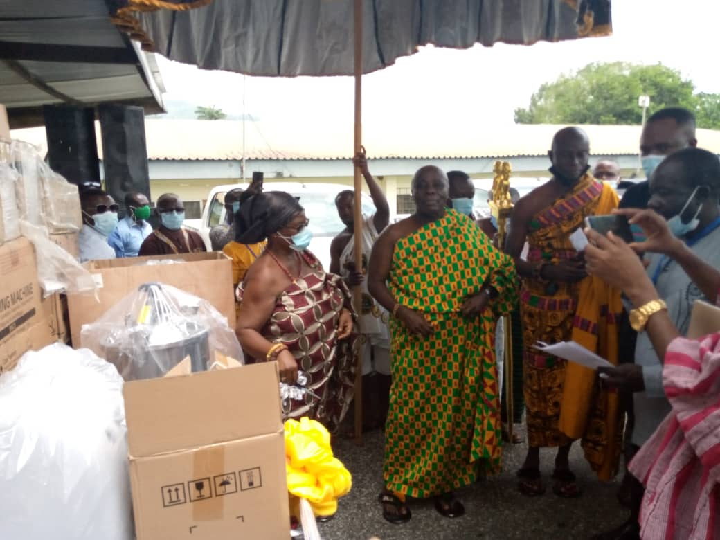 Okyehene supports Kyebi Government Hospital