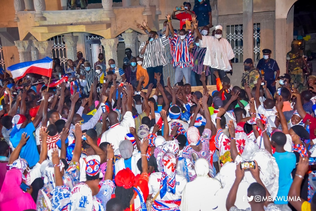 Bawumia storms Mahama's Bole backyard