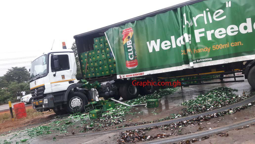 This is the truck which was transporting the beer and was involved in the accident. PICTURE BY DELLA RUSSEL OCLOO