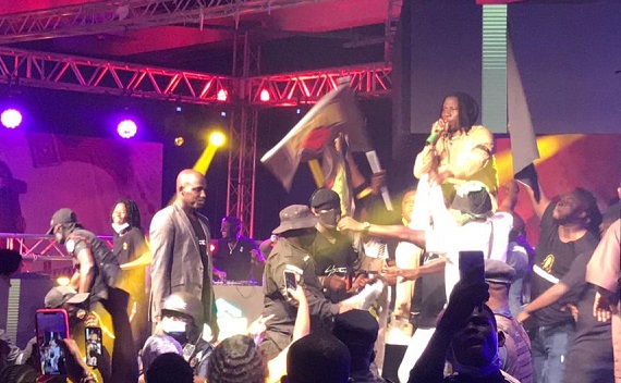 Stonebwoy crowns himself King of Dancehall after Asaase Sound Clash