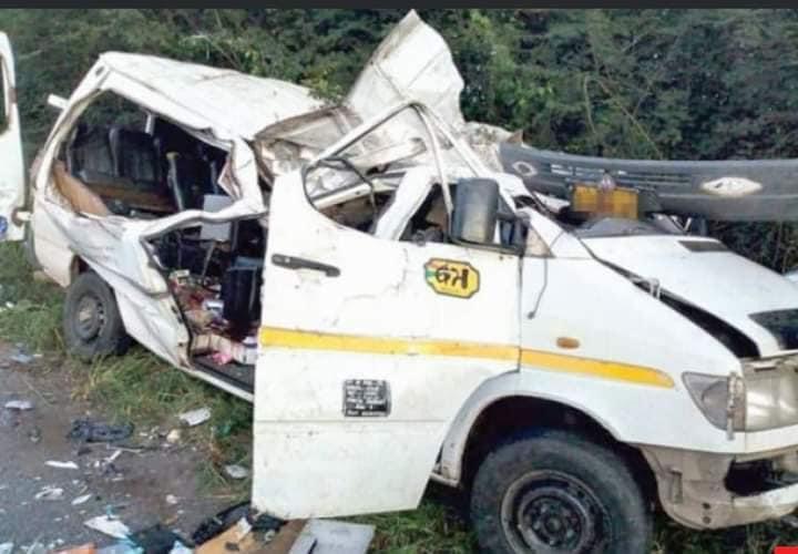 Offinso: Eight young footballers dead in accident