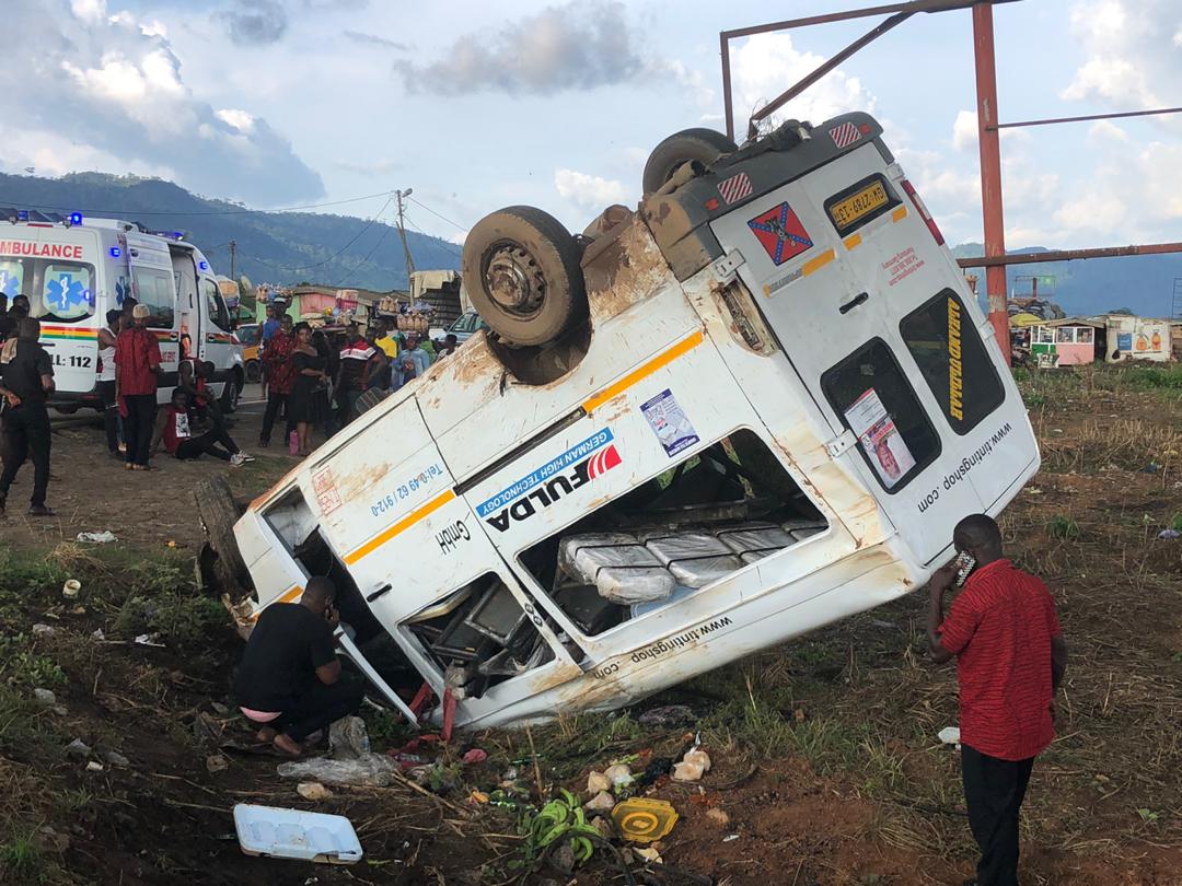 4 vehicles crash on Kumasi-Accra road