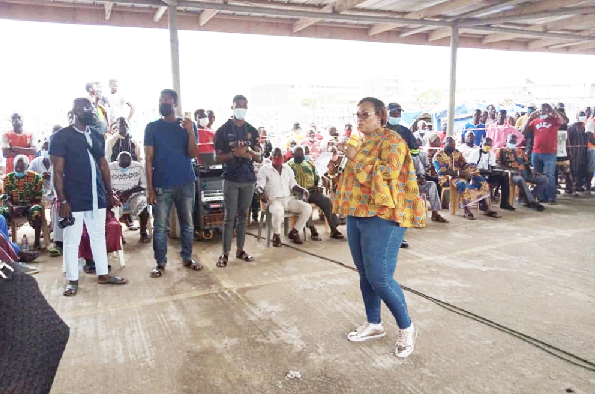   Mrs Mavis Hawa Koomson, Minister of Fisheries and Aquaculture Development, addressing the fishermen
