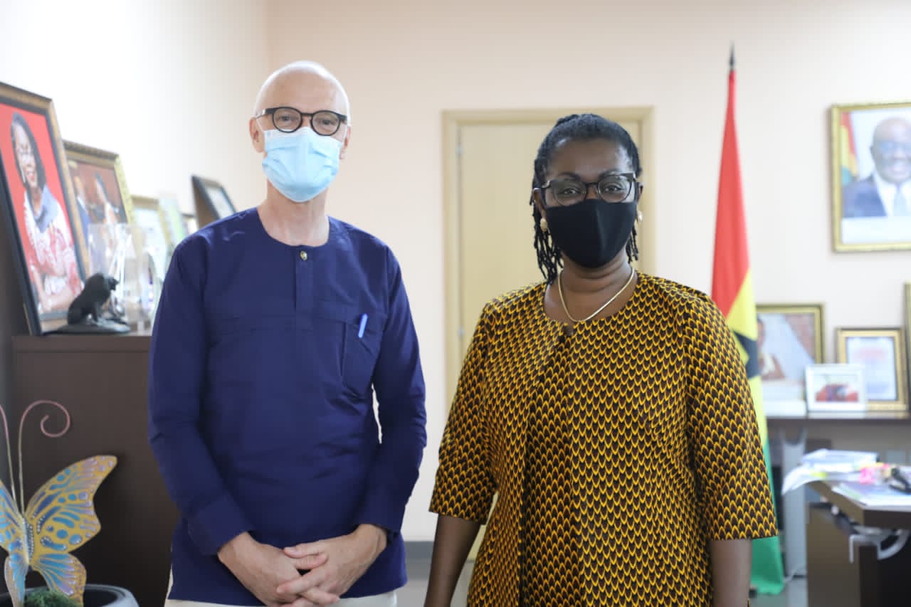 Norwegian Ambassador calls on Ursula