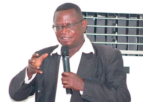 Mr Kwesi Jonah,  A Senior Research Fellow of IDEG