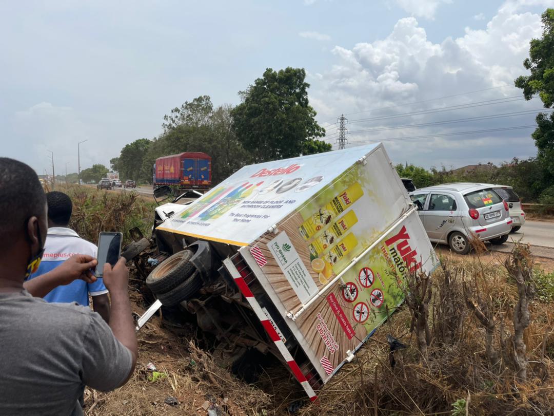 Accident on Tema-Accra motorway; man injured 