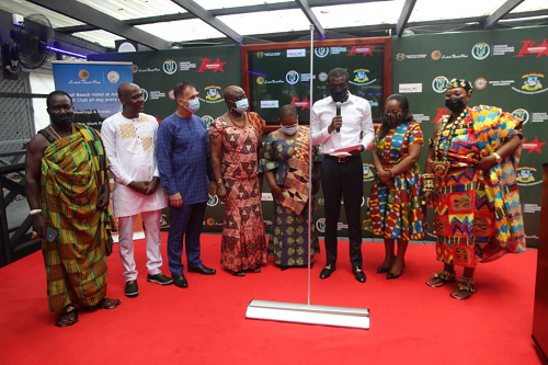 Mr Mark Okraku-Mantey (3rd right), Minister of Tourism, Arts and Culture, launching the National Tourism Service Week 2021. Those with him are Nana Krobea Asante(right), Adontenhene of Kwaku-Mpraeso, Ms Barbara Akuorkor Benisa (2nd right), High Commissioner of Ghana to Malta, Mrs Bella Ahu (5th left), President of Ghana Tourism Federation, Mr Rene Vincent-Ernst (3rd left), Managing Director of Labadi Beach Hotel and  Mr Caleb Kofie (4th left),  Executive Director of Service Excellence Foundation. Picture: ESTHER ADJEI