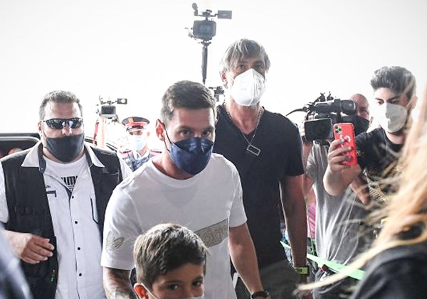 Messi agrees two-year deal with PSG
