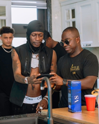 Shatta Wale granted GH₵10m bail after EOCO detention over Lamborghini case - Management