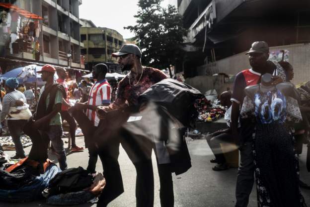 Lagos state authorities say hawkers and beggars are a nuisance