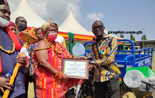 Poultry farmer emerges Best Farmer at Ayawaso Central