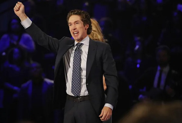 Plumber finds cash, cheques behind loose toilet in wall at Joel Osteen’s Church