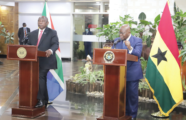 President Akufo-Addo (right) and President Cyril Ramaphosa of South Africa addressing the press at the Jubilee House. Picture: SAMUEL TEI ADANO