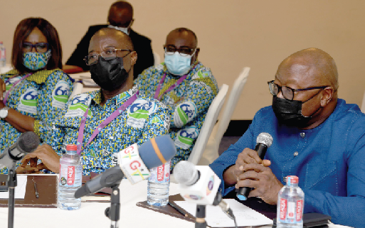 Alhaji Kanja Sesay, the Sierra Leonean Minister of Energy, speaking at the meeting