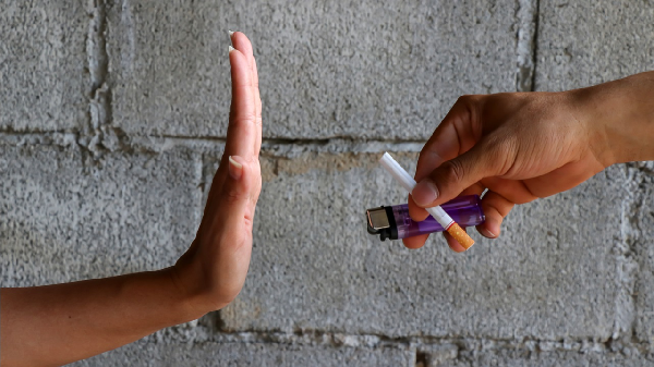 FDA to regulate tobacco adverts