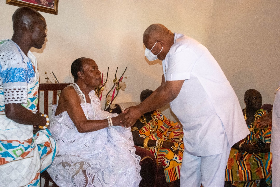 Prof Alabi lauds Amasaman Mantse's initiatives as he celebrates 48th anniversary